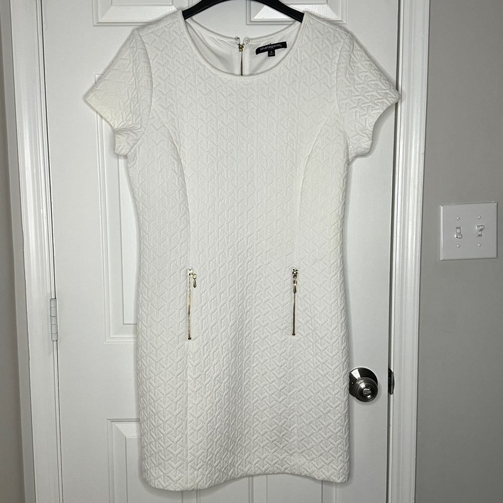 Like New Sharagano White Quilted A-line Dress Size 16 Round Neck Short Sleeve